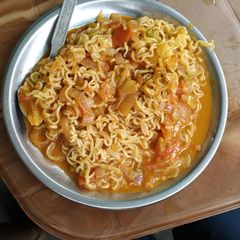 A picture of Veg maggi.