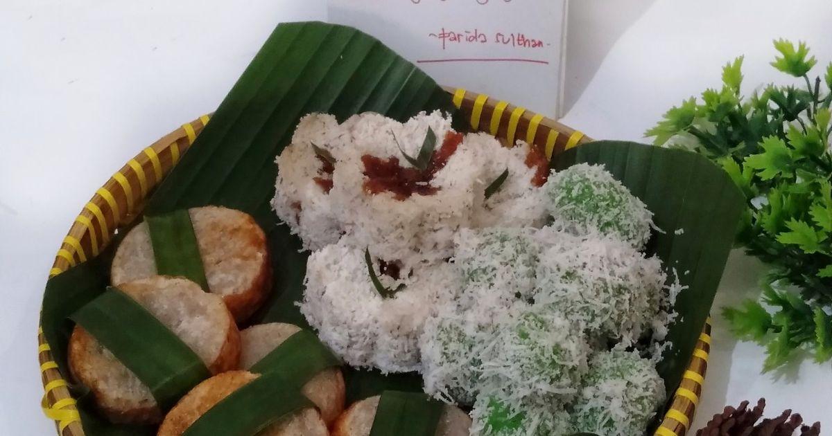 Set Menu Kue Tradisional Kue Kelepon Pandan, Wadai Gegauk, wingko Babat