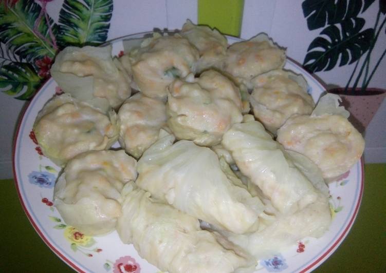 Siomay ayam sayuran