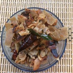 A picture of Left over roti upma.