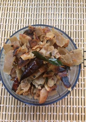 A picture of Left over roti upma.