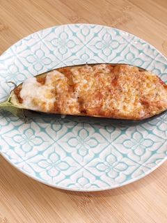 Una foto de Berenjena rellena de boloñesa vegetariana