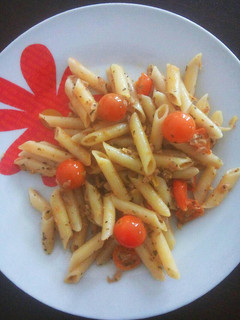 Una foto de Macarrones light y rápidos con atún (de Lunes)