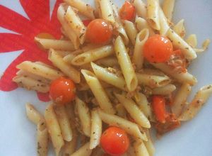 Foto principal de Macarrones light y rápidos con atún (de Lunes)