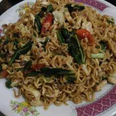 "Mie goreng endolita 😆 রেসিপির প্রধান ছবি