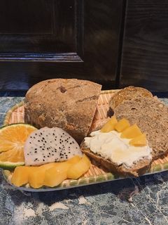 Hình của món Bánh Mì Nguyên Cám 100%.