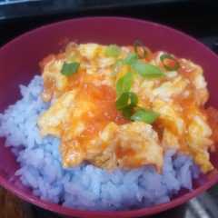 รูปของ Nasi biru telur tomat