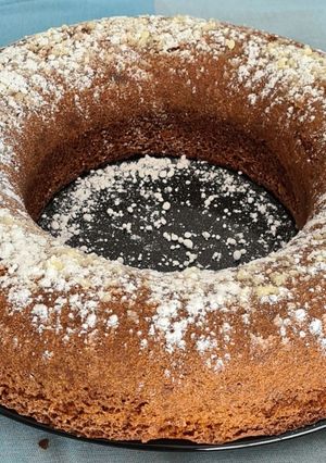 Une photo de Cake couronne pistache chocolat