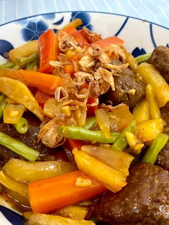 Langkah Gampang Membuat Resep Bistik sapi ala rumahan Anti Ribet, Enak Banget