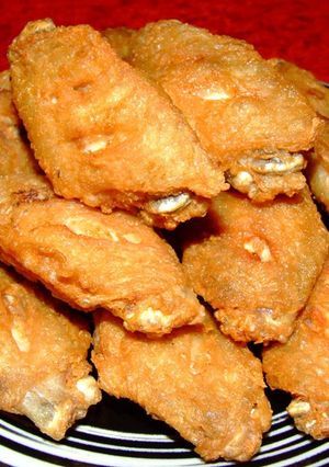 รูปของ ปีกไก่ทอดน้ำปลา