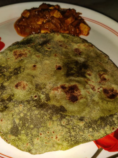 பாலக் கீரை சப்பாத்தி செய்முறை முக்கிய புகைப்படம்