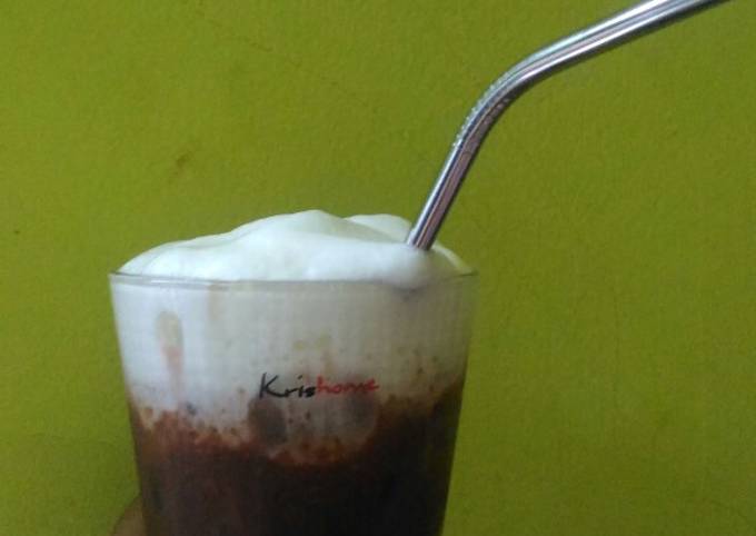 Minuman Kekinian Chocolate Frappe ala Cafe