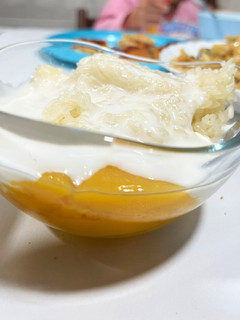 Una foto de Sticky rice - mango🥭
