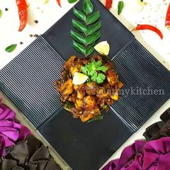 A picture of Mushroom Pepper Fry.