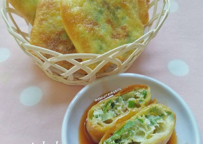 Martabak telur mini