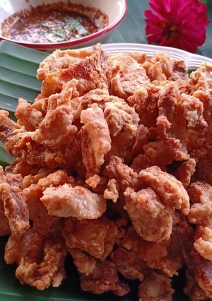 รูปของ หมูสามชั้นทอดกรอบๆ ปรุงน้อยอร่อยๆค่ะ