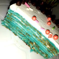 Malai white choco crepe cake A picture of Malai white choco crepe cake.