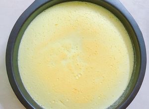 Hình của món Bánh bông lan phô mai Nhật mềm mịn như bông siêu dễ 🍰.