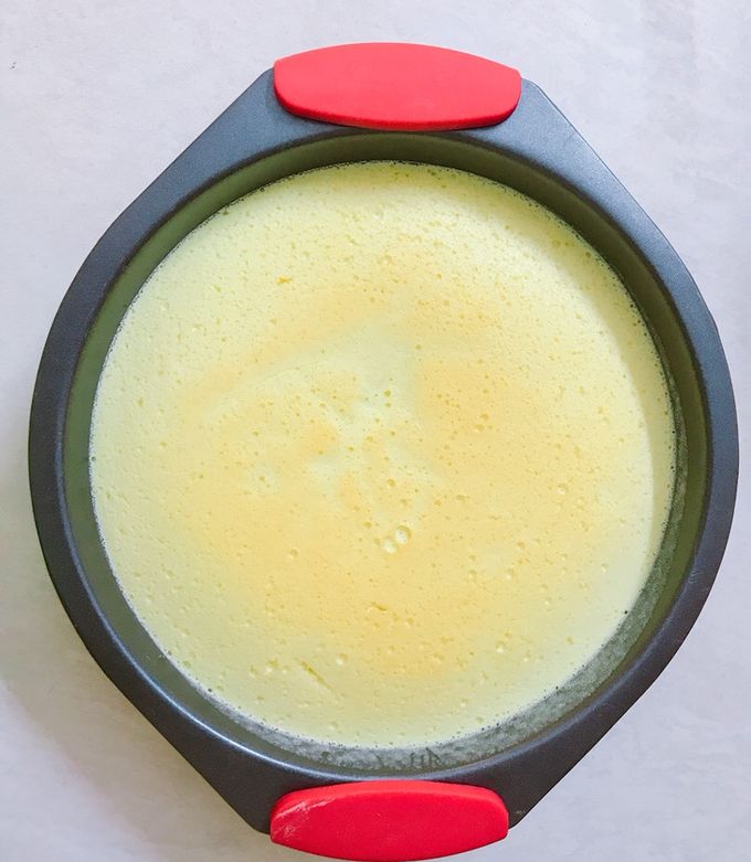Hình của món Bánh bông lan phô mai Nhật mềm mịn như bông siêu dễ 🍰.