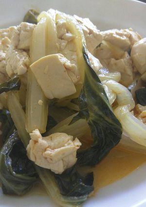 A picture of Spicy bok choy.