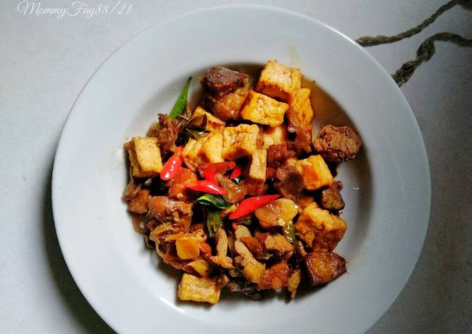 Tahu Tempe Ati Ampela Masak Pedas