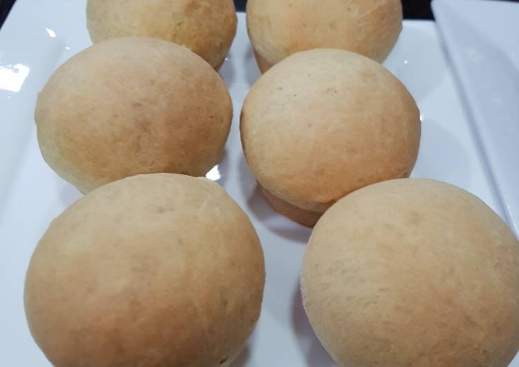 How to Prepare Homemade Soft yeast dinner rolls