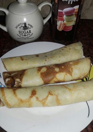 Una foto de Panqueques esponjosos con dulce de leche 😊
