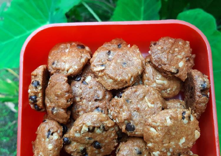 Resep Cookies mix kenari&amp;chocochips Anti Gagal