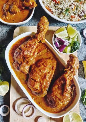 চিকেন রোস্ট কারি (chicken roast curry recipe in bengali) রেসিপির প্রধান ছবি