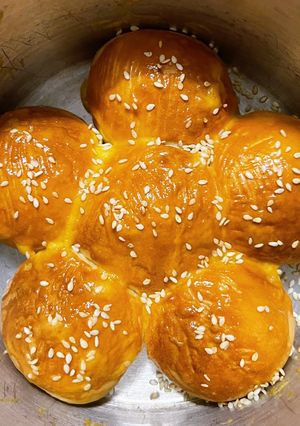 Hình của món Bánh mì hoa cúc không cần nhồi bột.