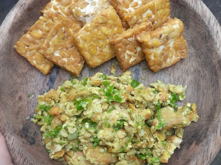 Cara Gampang Membikin Resep Tempe penyet sambal ijo yang Sempurna Anti Ribet, Menggugah Selera