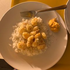A picture of Quick Coconut Prawns with Sriracha Mayo.