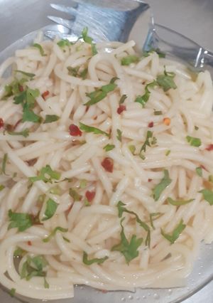 A picture of Spagetti Aglio E Olio.