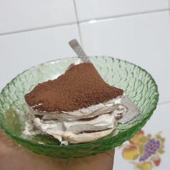 A picture of Indian Tiramisu.