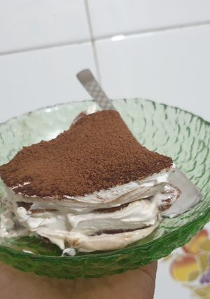 A picture of Indian Tiramisu.