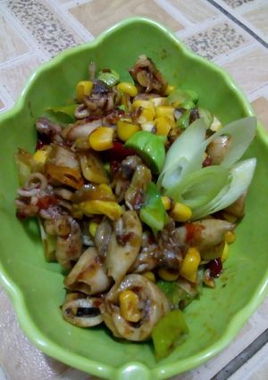 Foto resep Cumi masak jagung pete
