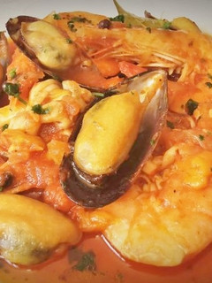 Una foto de Sopa de Cazuela de Marisco