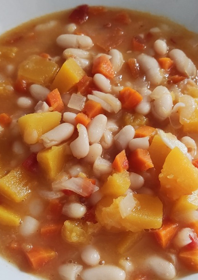 Una foto de Potaje de alubias con calabaza