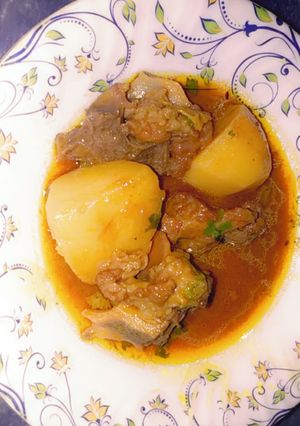 A picture of Allu ghousht.