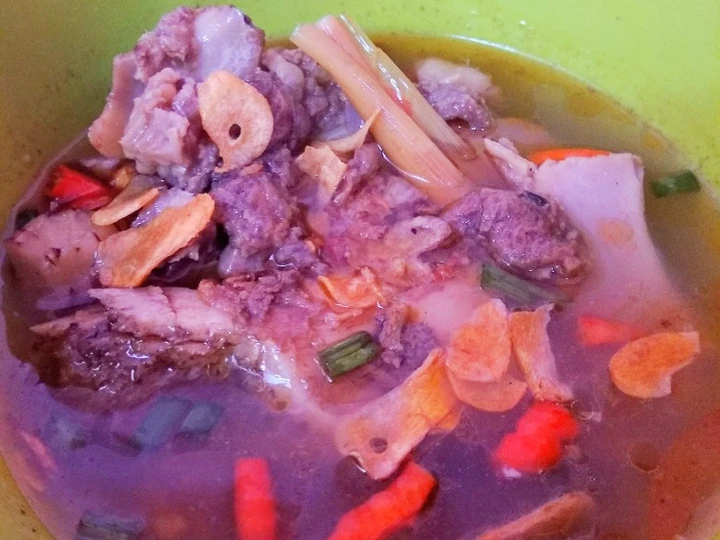 Cara Mudah Menyiapkan Resep 9.ASEM ASEM BALUNGAN (TULANG SAPI) yang Enak Banget