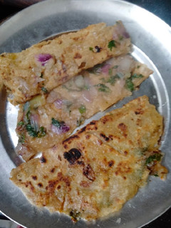 प्याज का पराठा (pyaz ka paratha recipe in Hindi) रेसिपी मुख्य फोटो