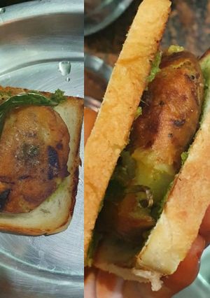 A picture of Bread vadapav sandwich.
