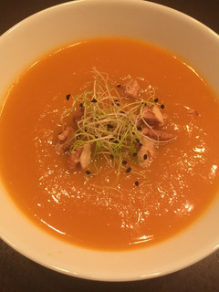 Una foto de Crema de calabaza y jengibre