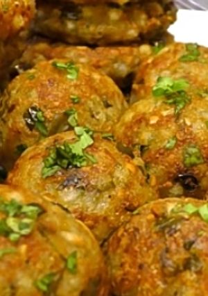 क्रिस्पी साबूदाना वड़ा / टिक्की (Crispy sabudana vada / tikki recipe in hindi) रेसिपी मुख्य फोटो