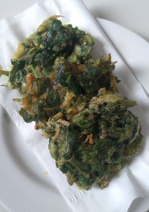 Foto resep Bakwan Daun Singkong