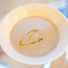 Mushroom cream soup A picture of Mushroom cream soup.