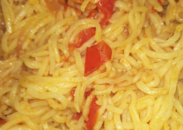 Steps to Prepare Quick Tomato fried maggi