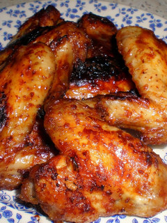 Una foto de Alitas marinadas al horno