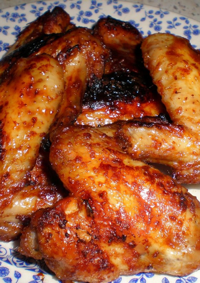 Una foto de Alitas marinadas al horno