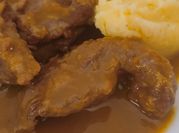 Una foto de puré de patatas en olla rápida
